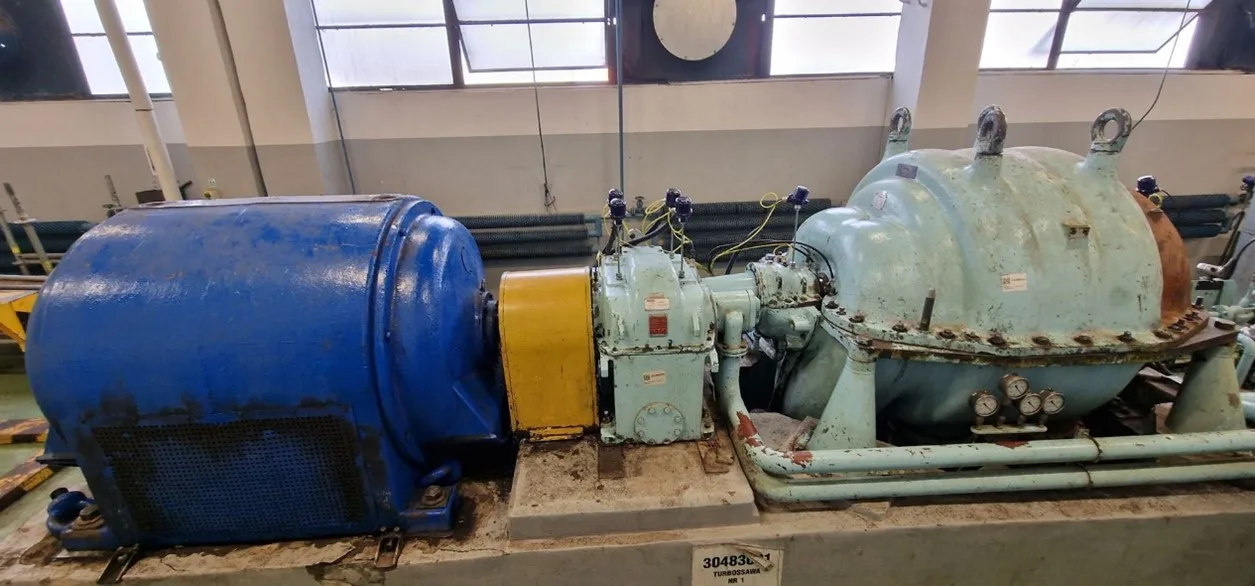 Assembled Sulzer 2RC-4A-4N-67 vacuum blower with drive motor and gearbox at Energetic Machinery workshop