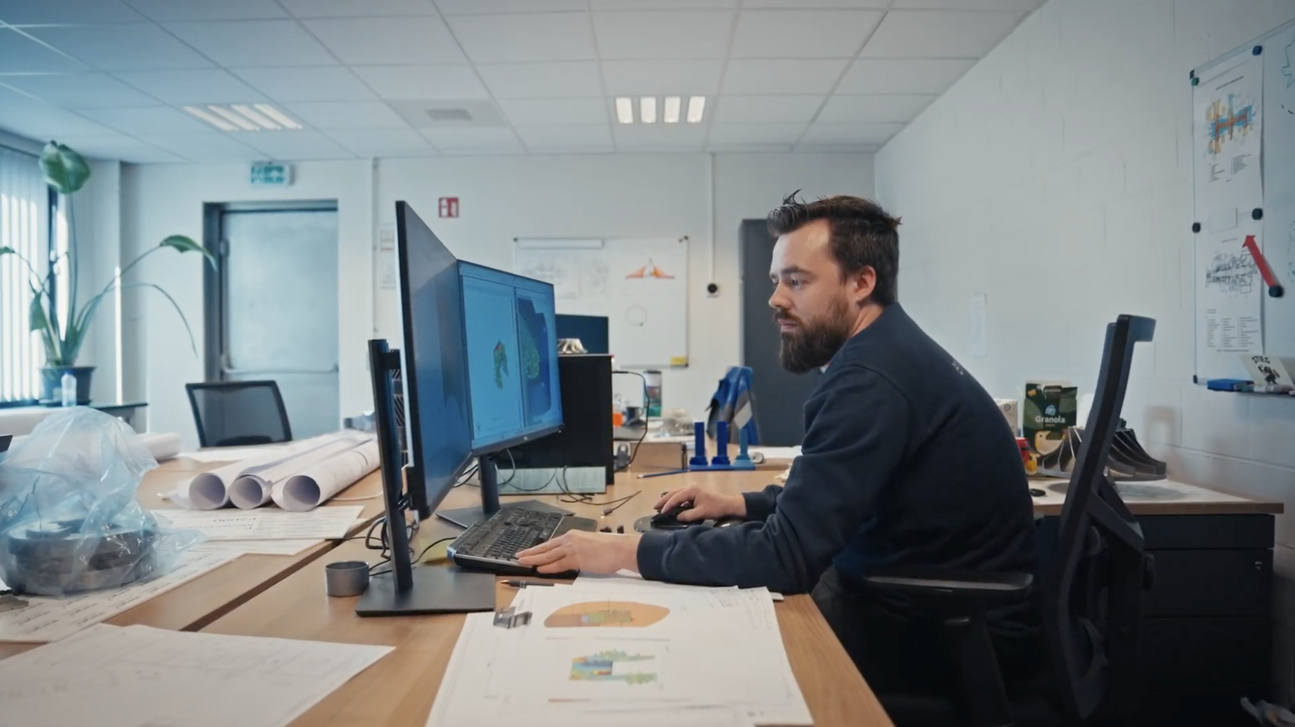 Engineer working on 3D CAD reverse engineering model