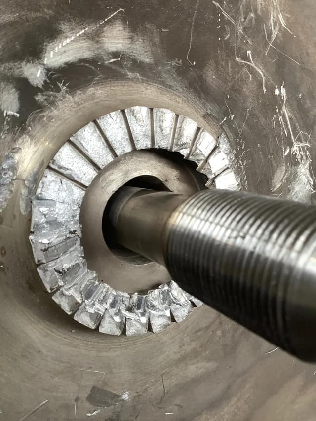 Worn oil labyrinth seal and shaft seat found during disassembly
