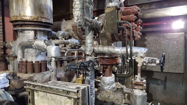 ABB AEG Kanis G20 steam turbine installation with insulated steam piping and control valves