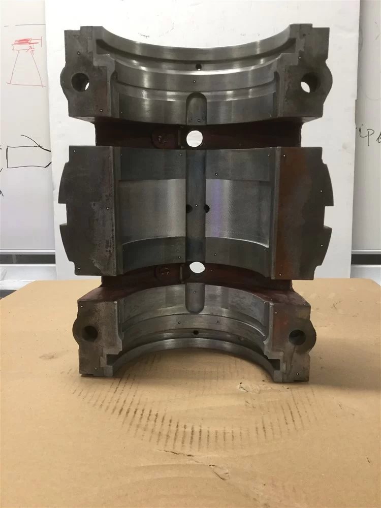 Reverse-engineered turbine spare parts on the workshop bench