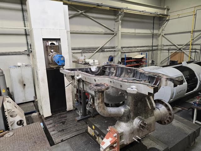 MAN Turbo MARC 4 upper casing set up on the milling machine for machining of the split line