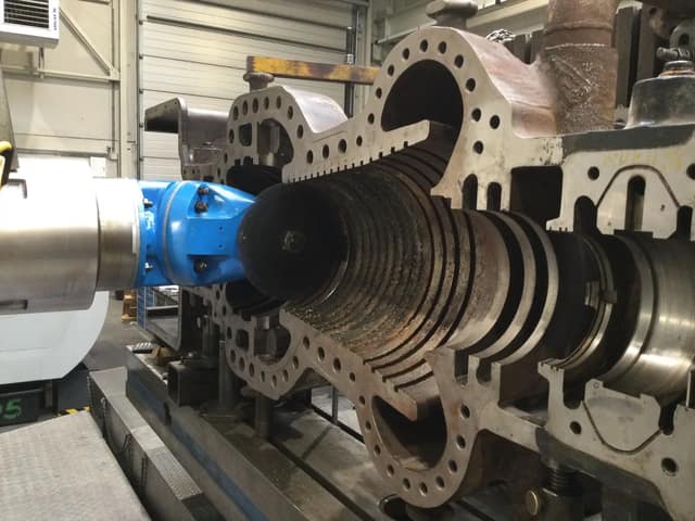 Lower casing of the Brown Boveri DGSS turbine during groove machining