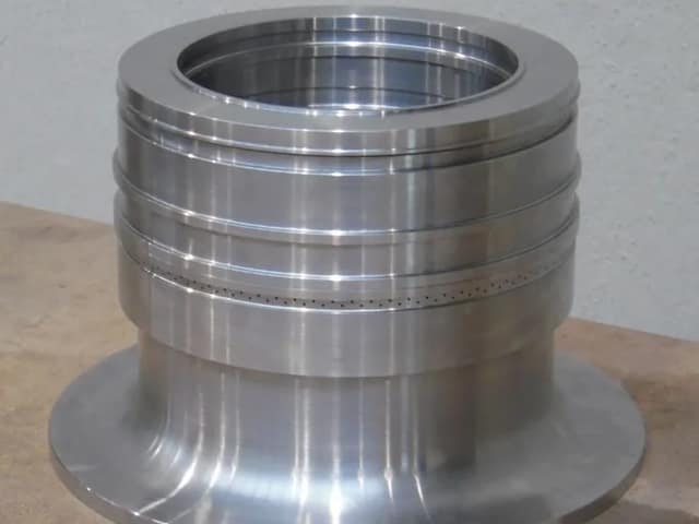 New shaft seal machined in-house after reverse engineering, refined geometry and tighter tolerances